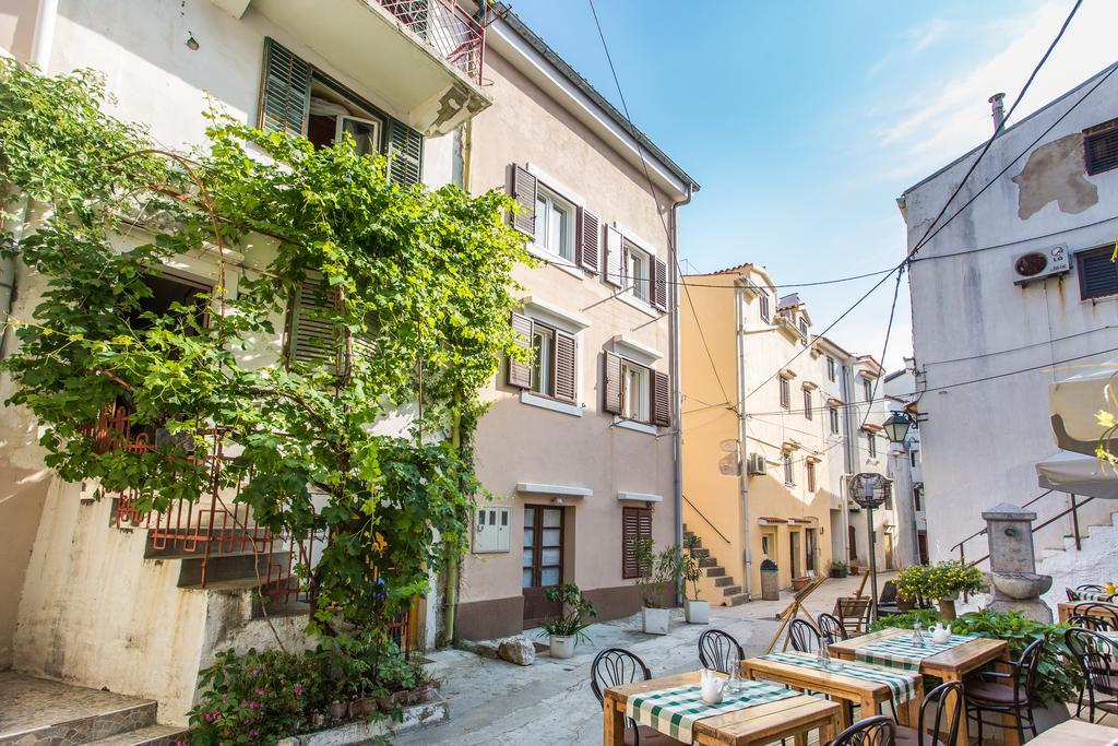 Apartments Sanja Baska  Exterior photo